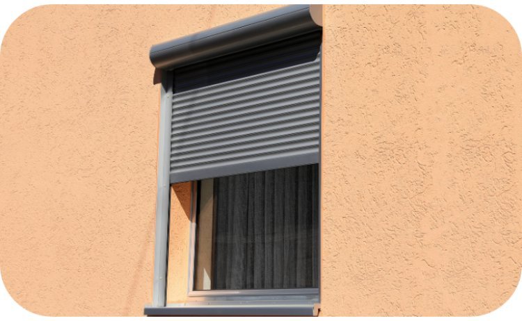 Installation volet roulant à Meyzieu